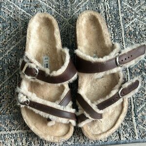 Like-New Fuzzy Birkenstock Sandals